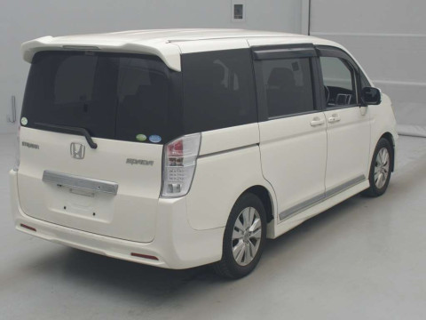 2010 Honda Step WGN Spada RK5[1]