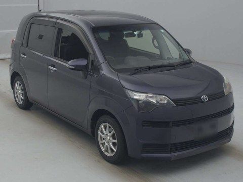 2014 Toyota Spade NCP141[2]