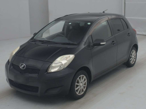 2008 Toyota Vitz SCP90[0]