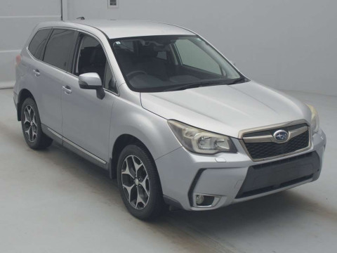 2013 Subaru Forester SJG[2]