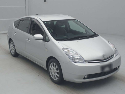 2008 Toyota Prius NHW20[2]