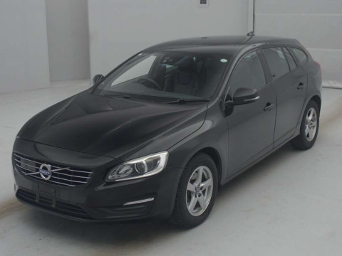 2017 Volvo V60 FD4204T[0]