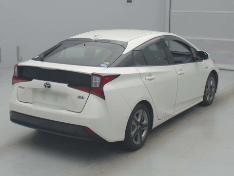 2019 Toyota Prius ZVW51[1]