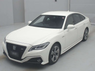 2019 Toyota Crown Hybrid