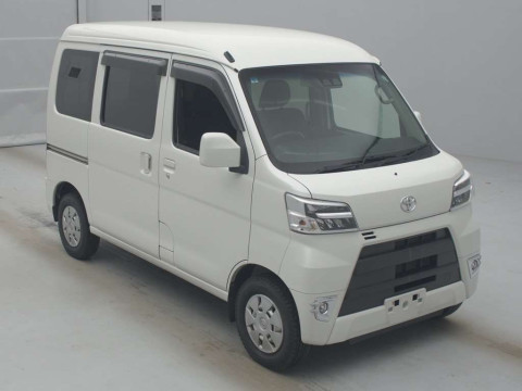 2020 Toyota Pixis Van S331M[2]