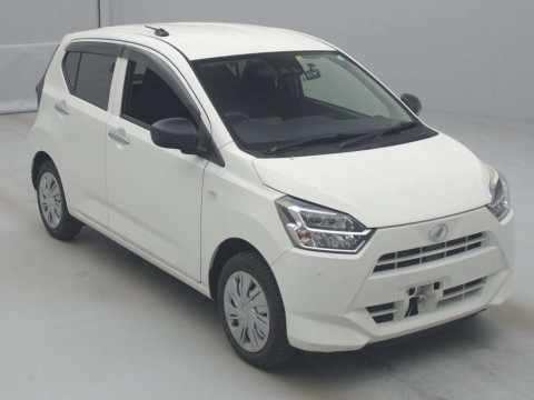 2019 Daihatsu Mira es LA360S[2]