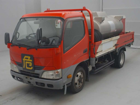 2011 Toyota Dyna Truck XZU685[0]