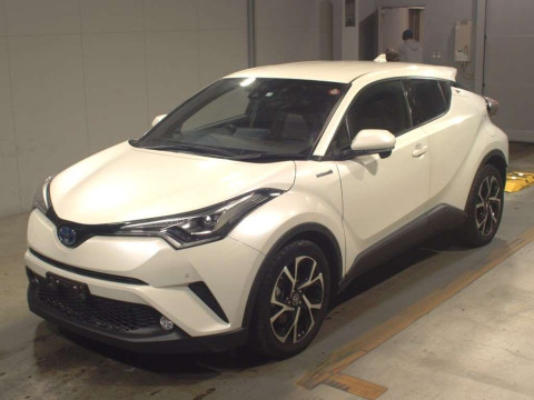 2017 Toyota C-HR ZYX10[0]