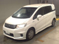 2013 Honda Freed spike hybrid