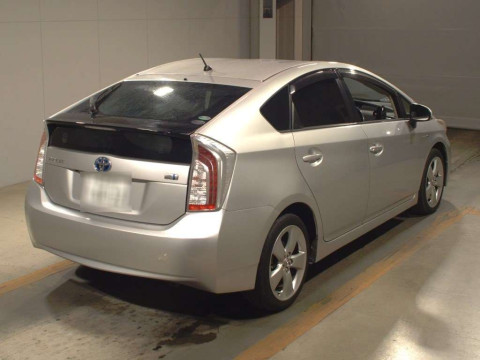 2012 Toyota Prius ZVW30[1]