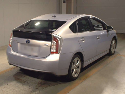 2013 Toyota Prius ZVW30[1]