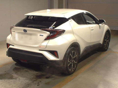 2017 Toyota C-HR ZYX10[1]