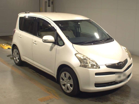 2008 Toyota Ractis SCP100[2]