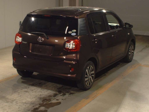 2016 Toyota Passo M700A[1]