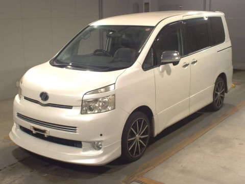 2010 Toyota Voxy ZRR70W[0]