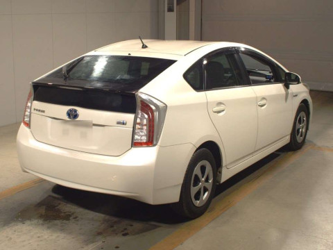 2012 Toyota Prius ZVW30[1]