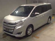 2017 Toyota Noah