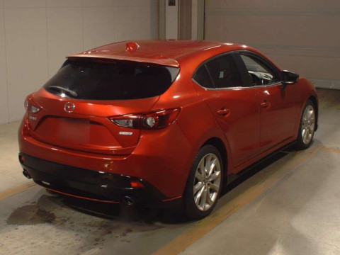 2013 Mazda Axela Sport BMEFS[1]