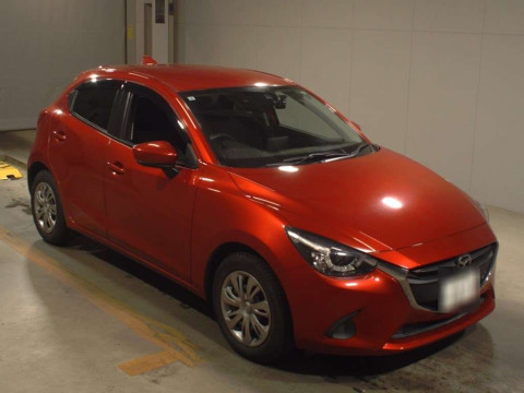 2017 Mazda Demio DJ3FS[2]