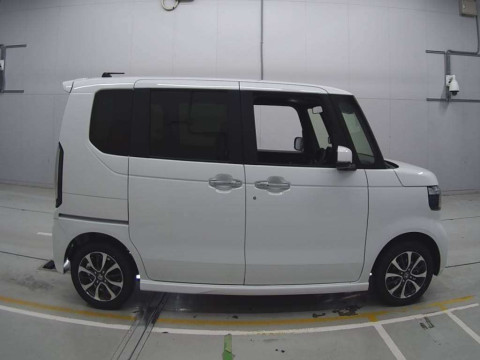 2024 Honda N-BOX CUSTOM JF5[2]