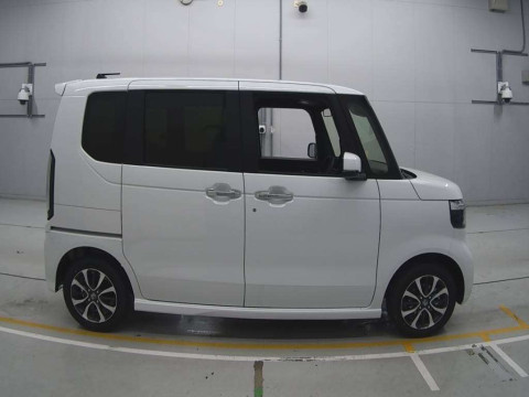 2024 Honda N-BOX CUSTOM JF5[2]