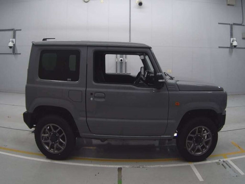 2022 Suzuki Jimny JB64W[2]