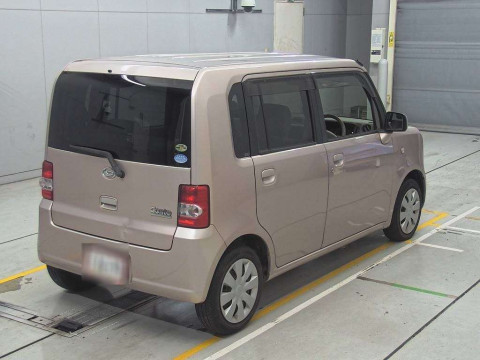 2010 Daihatsu Move Conte L575S[1]