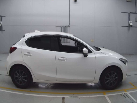 2018 Mazda Demio DJ3FS[2]