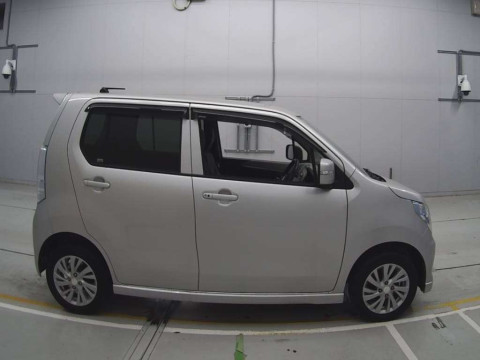 2014 Suzuki Wagon R MH44S[2]