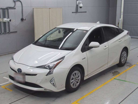 2018 Toyota Prius ZVW50[0]