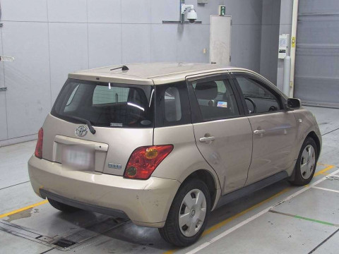 2003 Toyota IST NCP60[1]