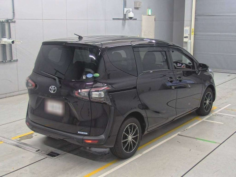 2017 Toyota Sienta NSP170G[1]