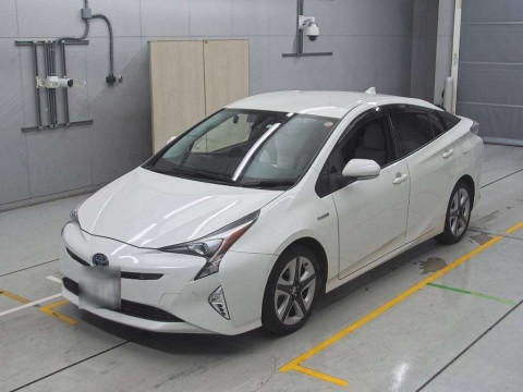 2016 Toyota Prius ZVW51[0]