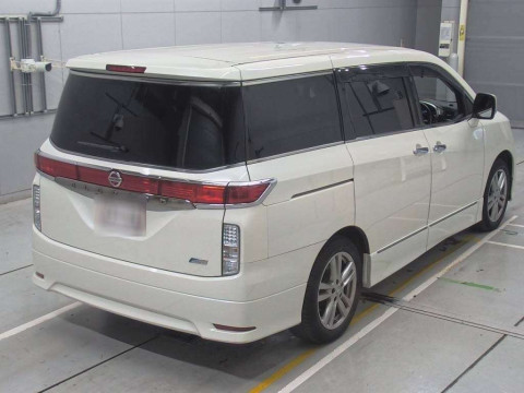 2012 Nissan Elgrand TE52[1]