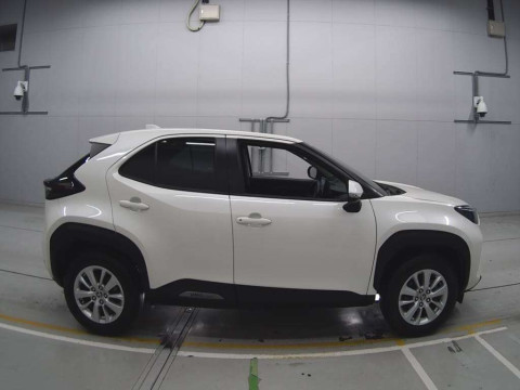 2022 Toyota YARIS CROSS MXPB10[2]