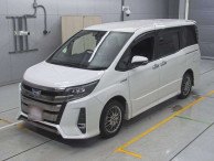 2018 Toyota Noah