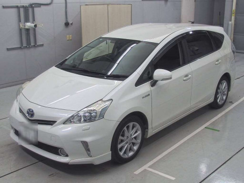 2012 Toyota Prius alpha ZVW41W[0]