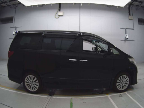 2012 Toyota Alphard GGH25W[2]