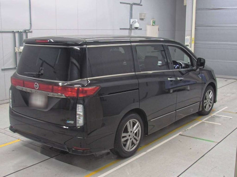 2010 Nissan Elgrand TE52[1]