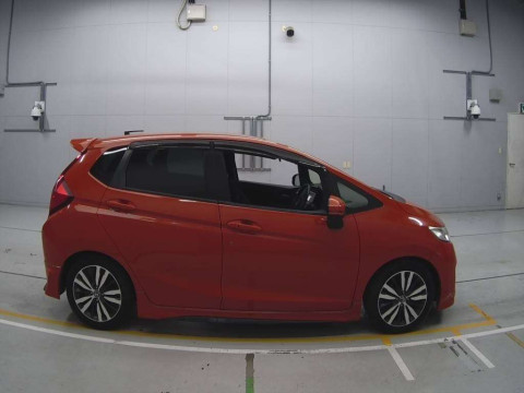 2016 Honda Fit GK5[2]