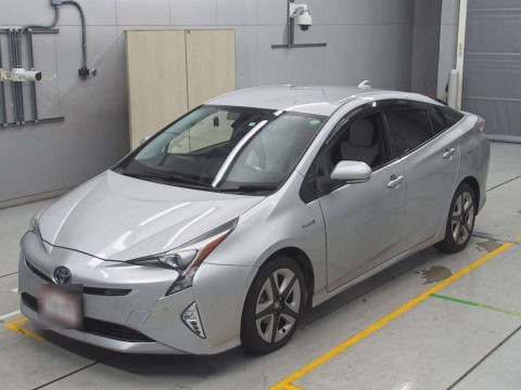 2016 Toyota Prius ZVW51[0]