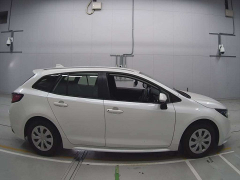 2021 Toyota Corolla Touring Wagon ZRE212W[2]