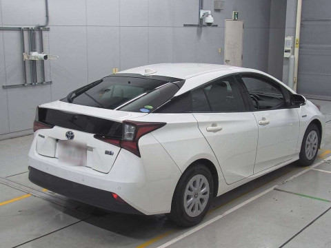 2019 Toyota Prius ZVW51[1]