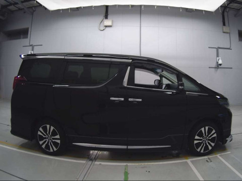 2022 Toyota Alphard AGH30W[2]