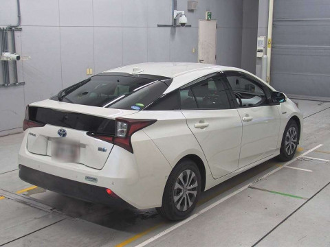 2019 Toyota Prius ZVW51[1]