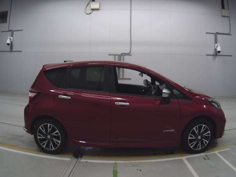 2019 Nissan Note HE12[2]