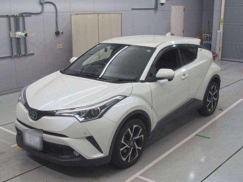 2017 Toyota C-HR NGX50[0]