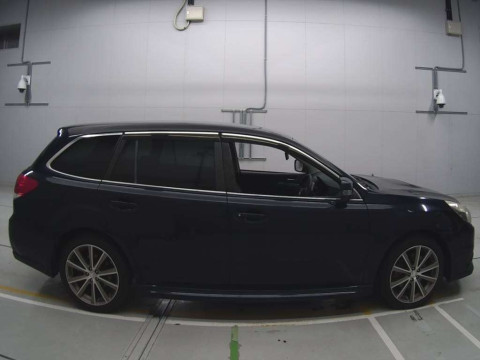 2013 Subaru Legacy Touring Wagon BRG[2]