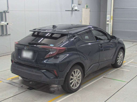 2019 Toyota C-HR NGX50[1]