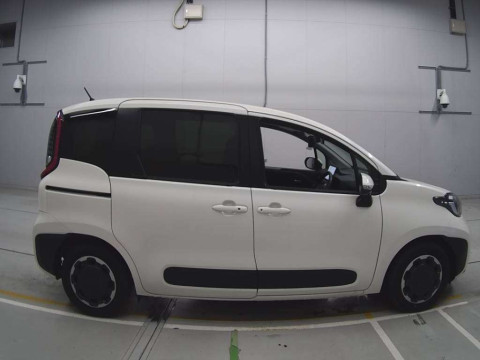 2023 Toyota Sienta MXPL10G[2]